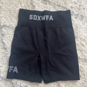 Sarahs day x white fox active bike shorts